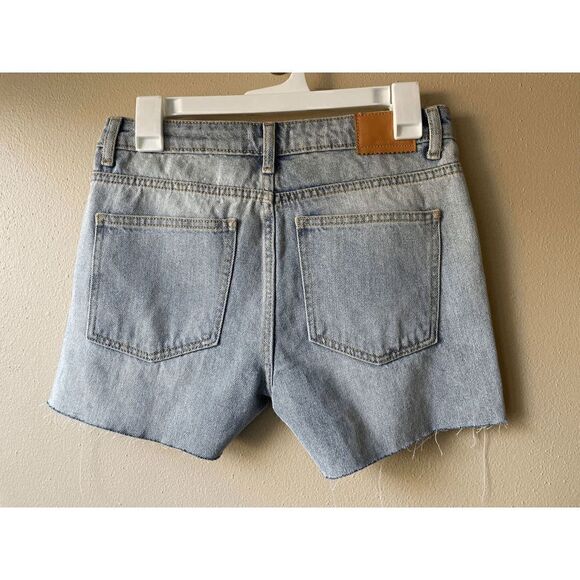 Avec Les Filles Denim Short in Destructed Sun Washed Blue Women's Size 26 - Picture 2 of 2